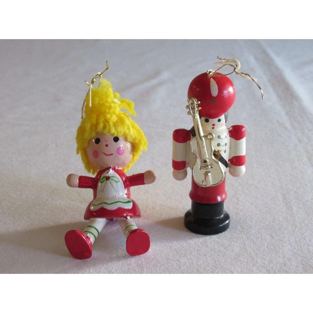 READ* Lot Vintage Wood Christmas Tree Ornament Doll Yarn Hair Toy Soldier Guitar